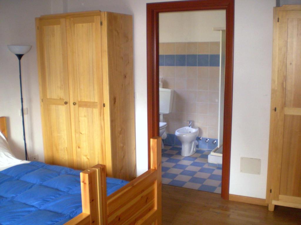 La Via Del Sale Guest House Sanfront Стая снимка